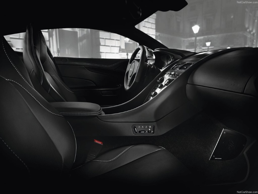 Aston Martin Vanquish 5.9 V12 Touchtronic III